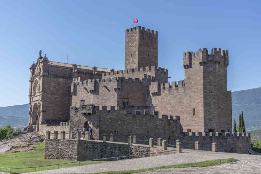 Reyno de Navarra - Javier 02 - castillo de Javier.jpg